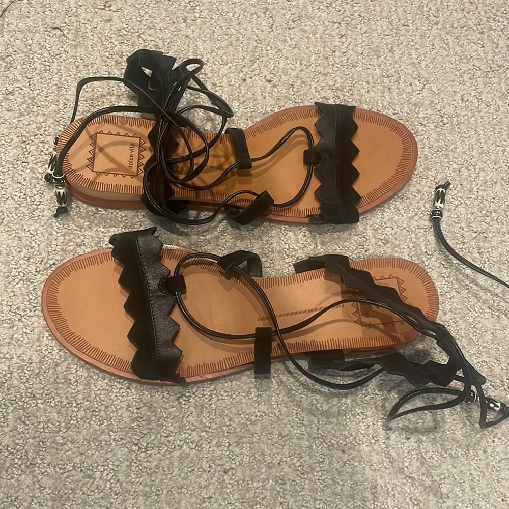 Dolce Vita Black Sandals